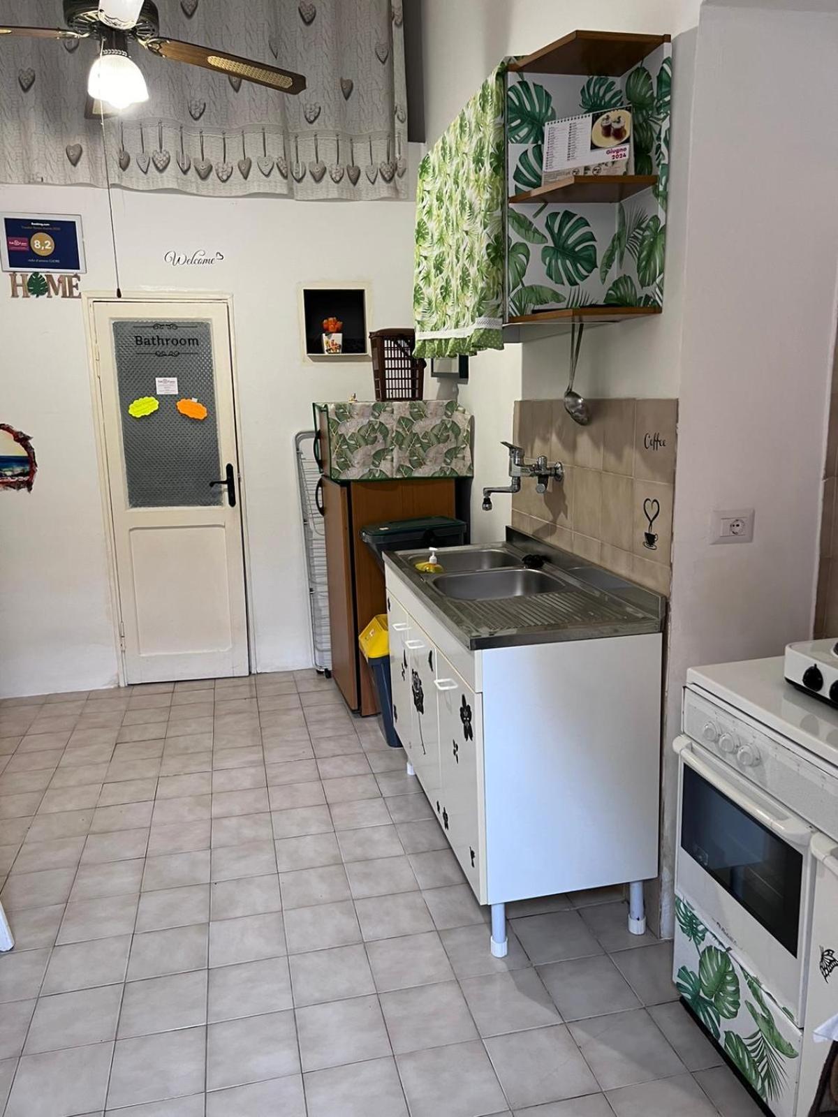 Nido D'Amore Cuore Villa Terracina Buitenkant foto