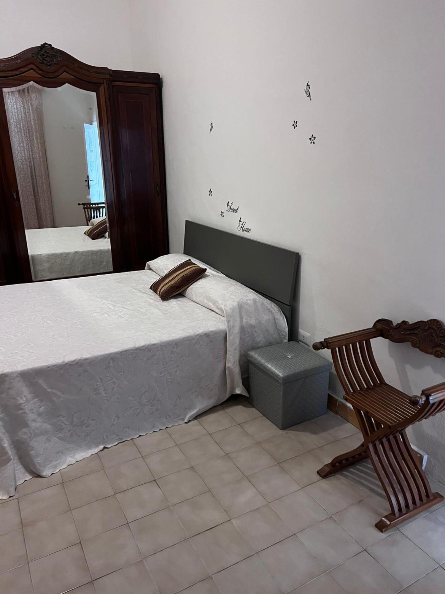 Nido D'Amore Cuore Villa Terracina Buitenkant foto