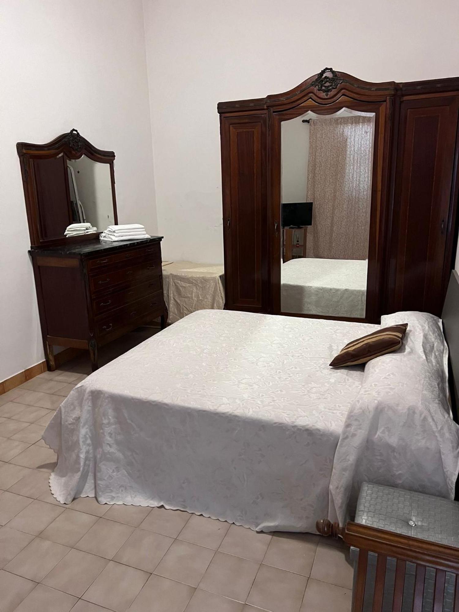 Nido D'Amore Cuore Villa Terracina Buitenkant foto